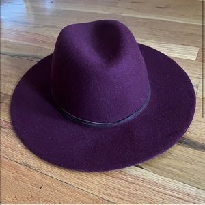 GAP Maroon Hat NWT